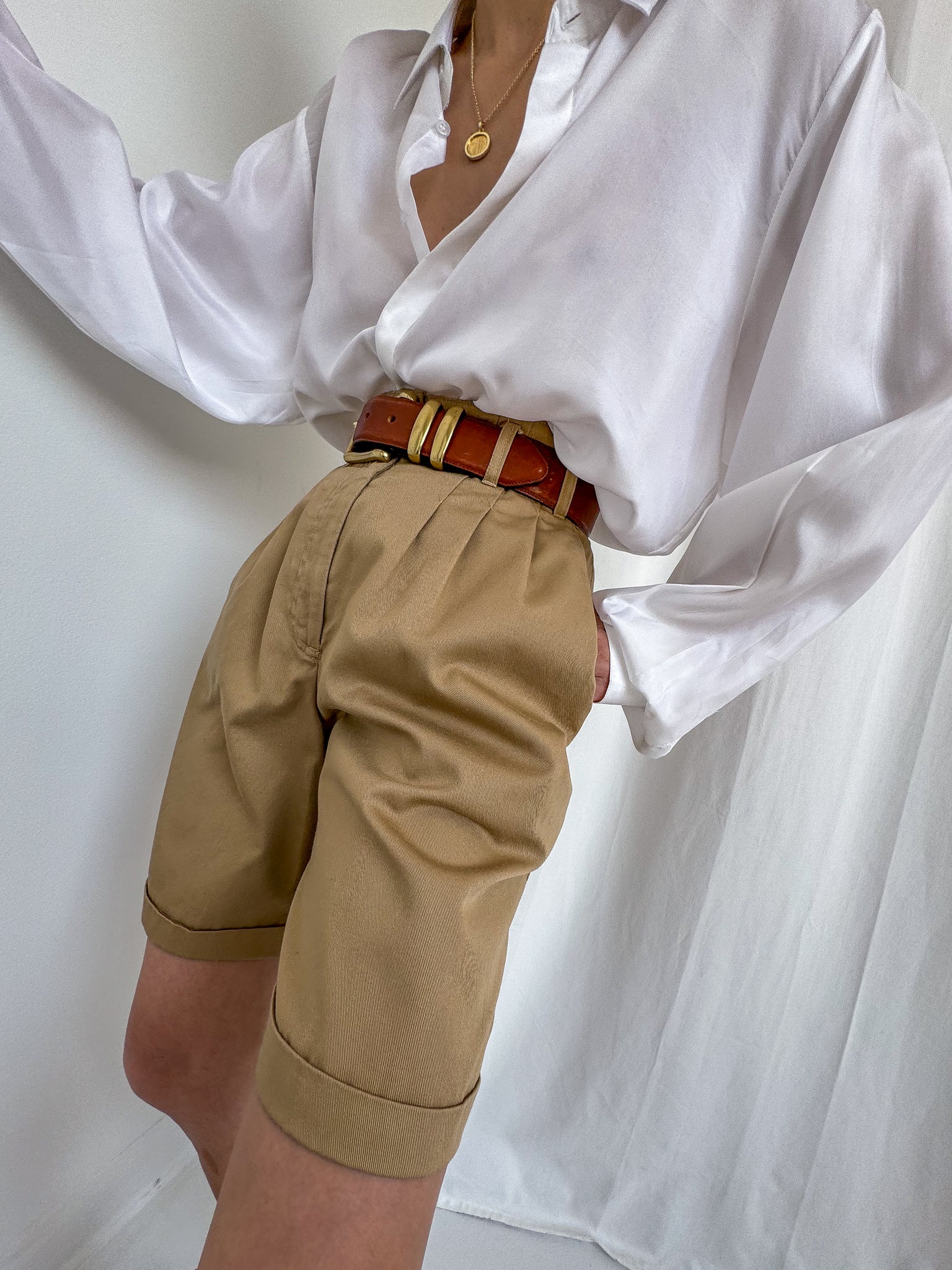 Vintage 90s Caramel Cotton Safari Cuffed Shorts